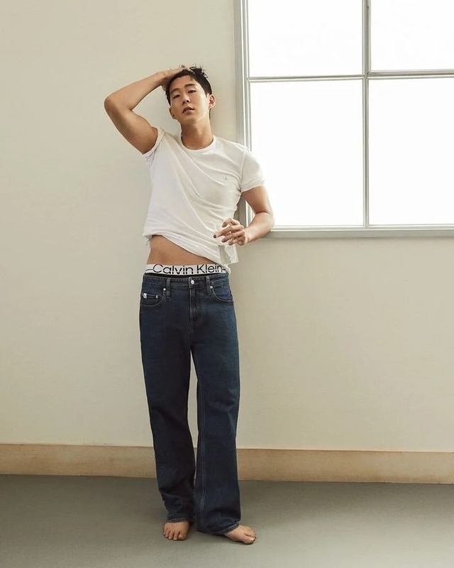 Bất hòa với đàn em, Son Heung-min vẫn là con cưng của Calvin Klein, Burberry- Ảnh 4.