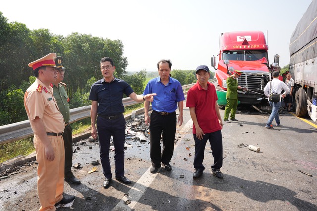 Vụ tai nạn trên cao tốc Cam Lộ - La Sơn: Nạn nhân thứ 3 tử vong- Ảnh 2.