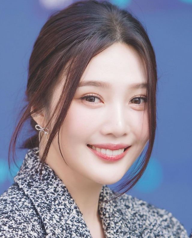 Joy (Red Velvet) thăng hạng nhan sắc nhờ ‘dao kéo’- Ảnh 3.