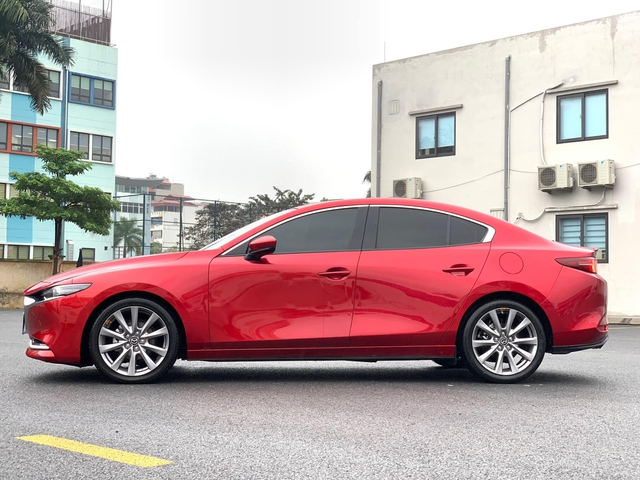 Mazda3 tại Việt Nam bổ sung bản cao cấp, giá 739 triệu đồng  - Ảnh 2.