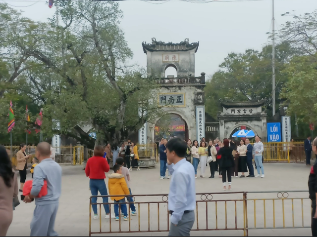 Bí thư Tỉnh ủy Nam Định yêu cầu kiểm tra việc mua bán ấn đền Bảo Lộc- Ảnh 1.