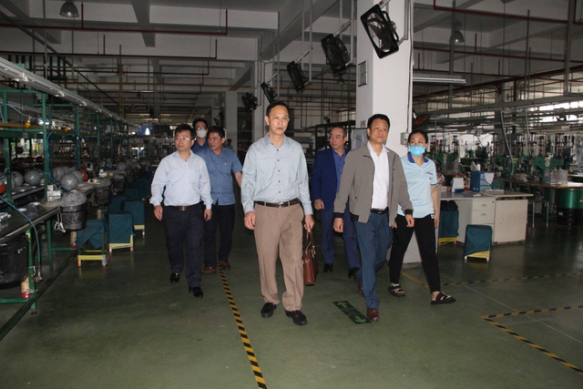 Quảng Ninh: 57 công nhân khu công nghiệp nhập viện, nghi bị ngộ độc khí- Ảnh 1.