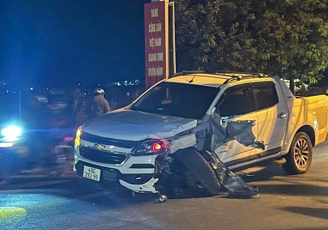 Lâm Đồng: Tai nạn giao thông giữa xe máy và ô tô trong đêm, 1 người chết- Ảnh 1.