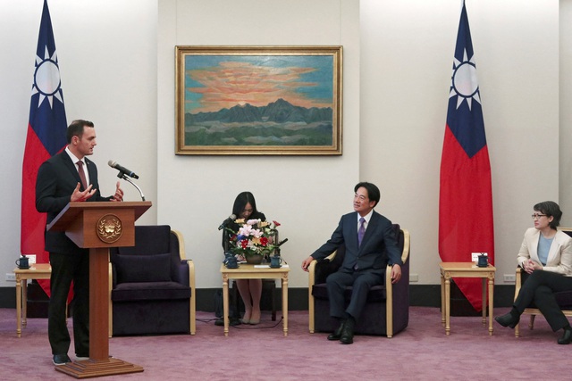Đến thăm Đài Loan, nghị sĩ Mỹ cấp cao gửi cảnh báo tới Trung Quốc?- Ảnh 1.