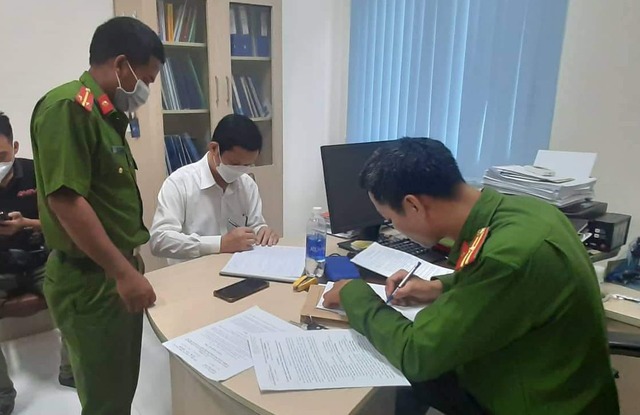 Những mánh khóe trục lợi trong vụ án mua bán kit Việt Á ở CDC Đắk Lắk- Ảnh 1.