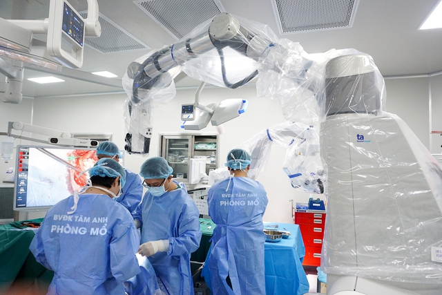 Hệ thống Robot Modus V Synaptive tiên tiến, hiện đại bậc nhất trong phẫu thuật thần kinh hiện nay đã được triển khai tại Bệnh viện Tâm Anh