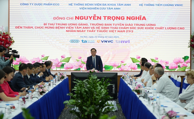 Ông Nguyễn Trọng Nghĩa, Bí thư Trung ương Đảng, Trưởng Ban Tuyên giáo Trung ương phát biểu trong chuyến thăm