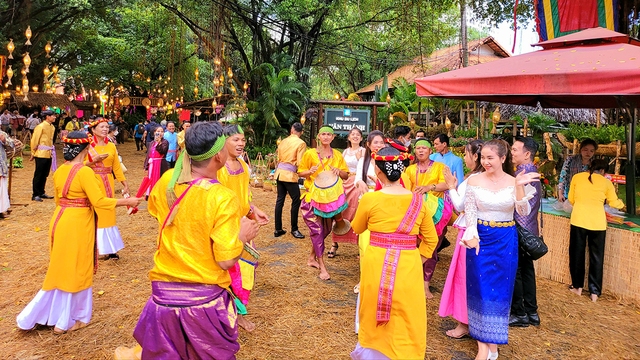 Lễ hội Văn hóa Ẩm thực, món ngon Saigontourist Group 2024- Ảnh 3.