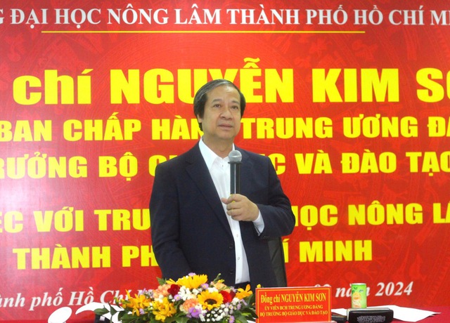Bộ trưởng Bộ GD-ĐT Nguyễn Kim Sơn muốn biết mức thu nhập thấp nhất của giảng viên- Ảnh 1.