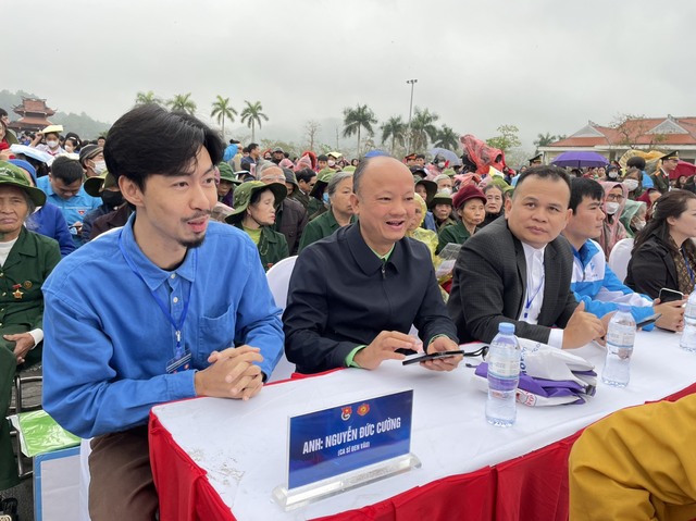 Chủ tịch Quốc hội Vương Đình Huệ tham gia khởi động Tháng Thanh niên- Ảnh 3.