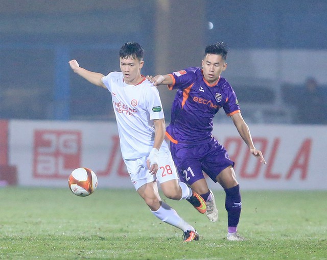 Lịch thi đấu và trực tiếp vòng 11 V-League 2023 - 2024: Đại chiến ở đỉnh và đáy bảng- Ảnh 1.