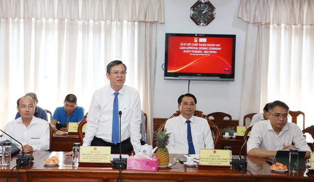 Ông Trương Cảnh Tuyên phát biểu trong lễ ký kết giữa NSH Petro với Acuity Funding
