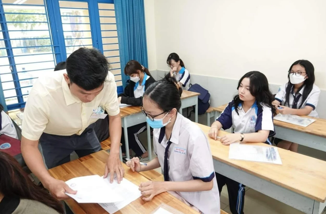 Quảng Bình: Năm đầu tiên không thi tiếng Anh trong tuyển sinh lớp 10- Ảnh 1.