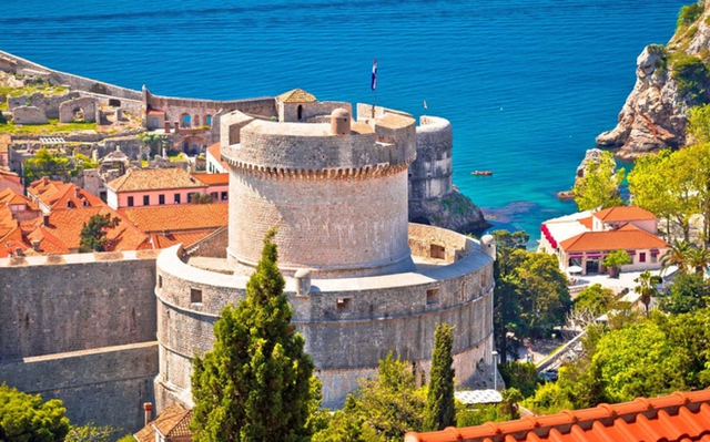 Vẻ đẹp kỳ ảo khi đi du lịch đến thành phố Dubrovnik, Croatia- Ảnh 5.
