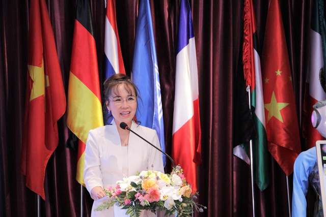 Chủ tịch SOVICO Nguyễn Phương Thảo tại cuộc họp với Bộ trưởng Tài chính Hồ Đức Phớc 15.10.2021