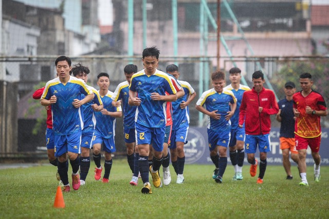 Trường ĐH Kinh tế Huế 2-1 Trường ĐH Duy Tân: Ngược dòng kịch tính- Ảnh 2.