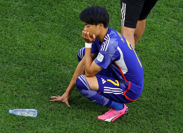 Báo Nhật Bản chỉ trích dữ dội đội tuyển: ‘Thất bại bạc nhược và cay đắng’- Ảnh 3.