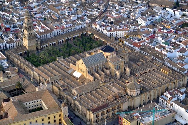 Khám phá vẻ đẹp vượt thời gian của thành phố Córdoba, Tây Ban Nha- Ảnh 1.