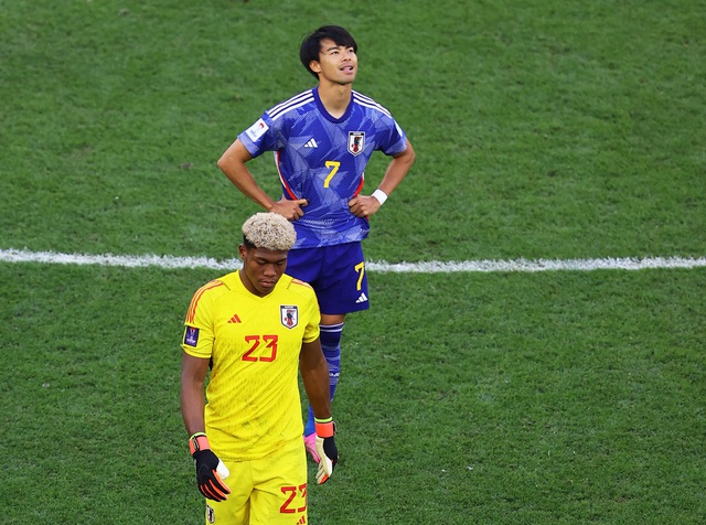 Những thống kê khó tin của Mitoma và Kubo ngày đội tuyển Nhật Bản bị loại- Ảnh 1.