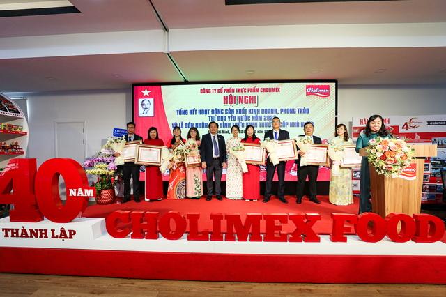 Cholimex Food đón nhận Huân chương Lao động hạng ba, bằng khen của Thủ tướng Chính phủ - Ảnh 3.