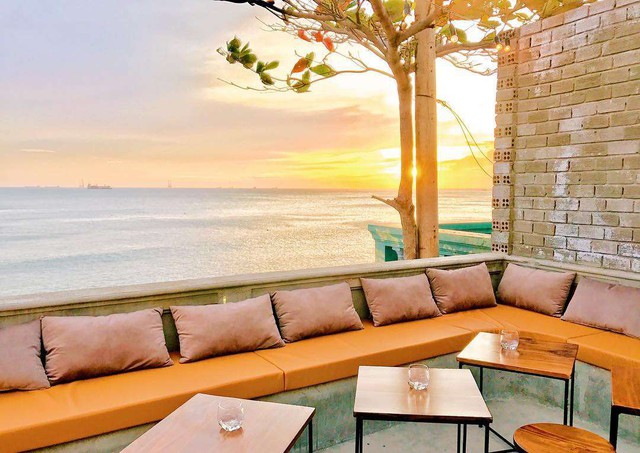Cập nhật ngay 5 quán cà phê view biển ngắm hoàng hôn tuyệt đẹp tại Vũng Tàu- Ảnh 2.