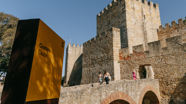 Những địa điểm nhất định phải trải nghiệm nếu du lịch Lisbon, Bồ Đào Nha- Ảnh 1.