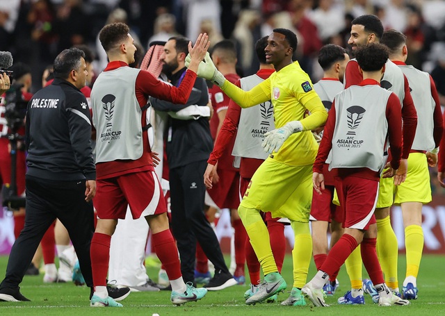 Đội tuyển Qatar đòi đổi sân thi đấu vì hợp phong thủy, Iran thẳng thừng từ chối- Ảnh 3.