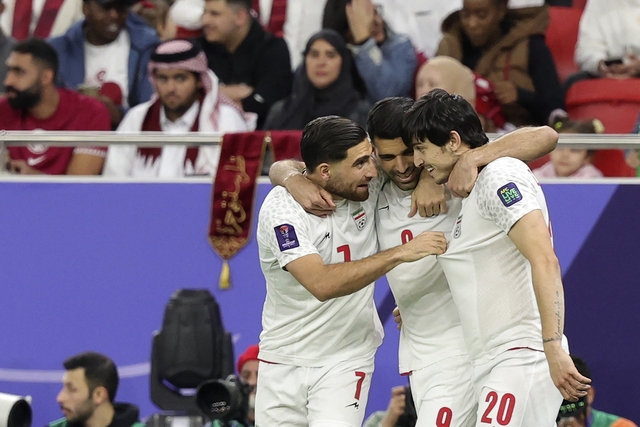 Thắng kịch tính Iran, đội chủ nhà Qatar giành vé vào chung kết Asian Cup 2023- Ảnh 2.