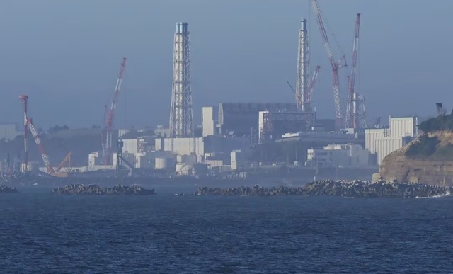 Nhà máy hạt nhân Fukushima lại rò rỉ nước nhiễm phóng xạ- Ảnh 1.
