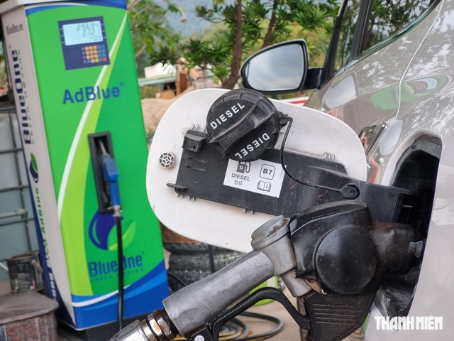 Giá xăng dầu hôm nay 12.10.2026: Đảo chiều giảm hơn 1%- Ảnh 1.