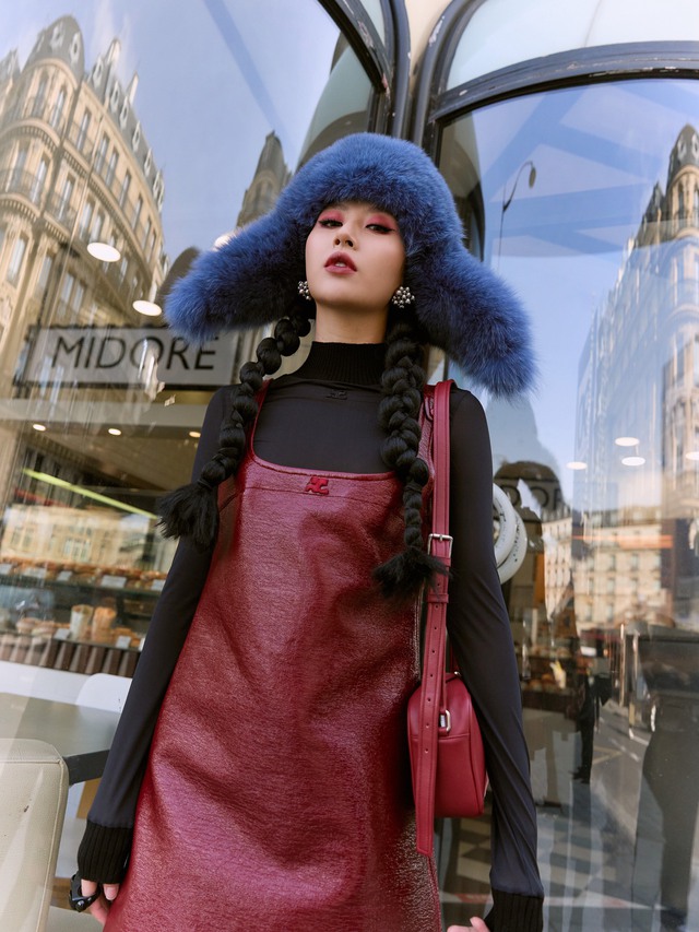 Street style -  những diện mạo đẹp nhất Tuần lễ thời trang Thu Đông Paris 2024- Ảnh 10.