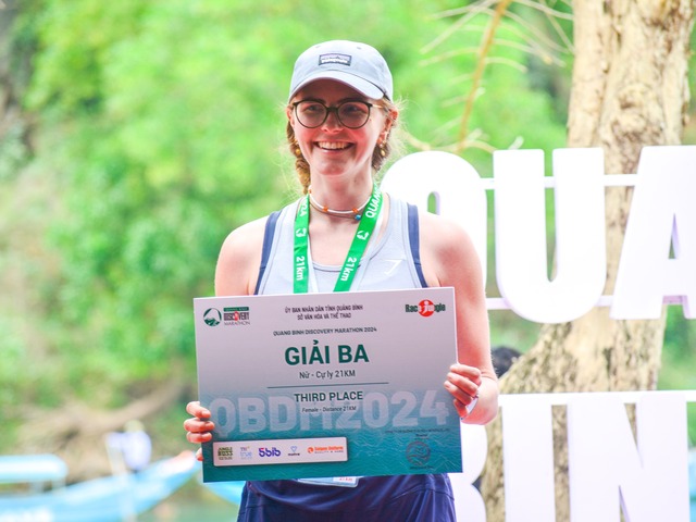 Gần 2.200 vận động viên tham gia giải chạy marathon khám phá Quảng Bình- Ảnh 2.