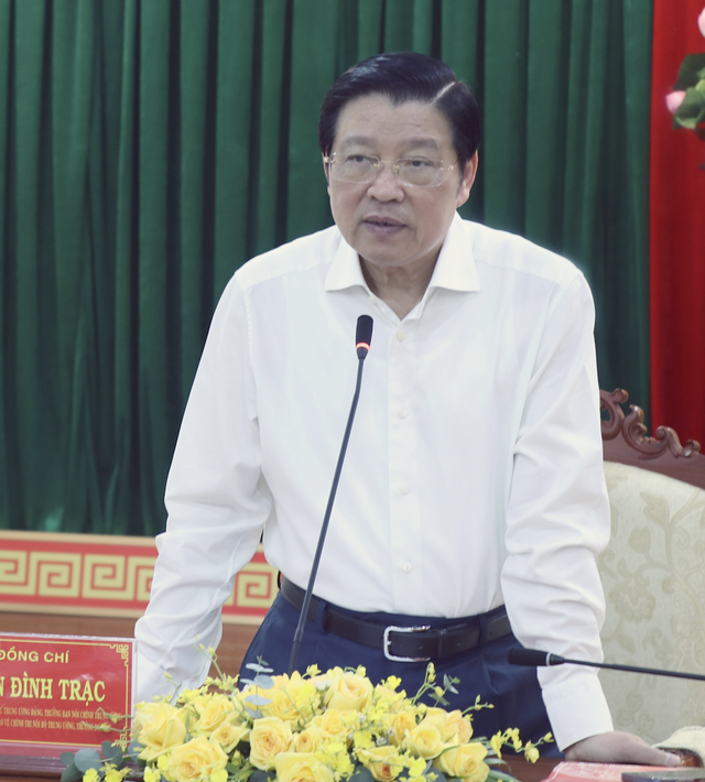 Trưởng ban Nội chính Trung ương Phan Đình Trạc làm việc tại tỉnh Phú Yên- Ảnh 1.