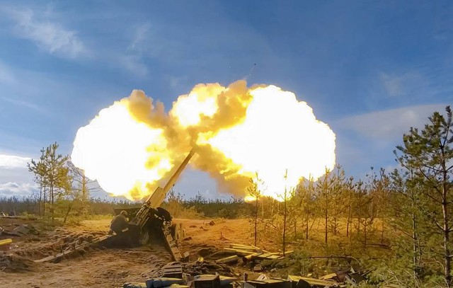 ‘Mổ xẻ’ lợi thế vũ khí hiện nay của Nga so với Ukraine- Ảnh 2.