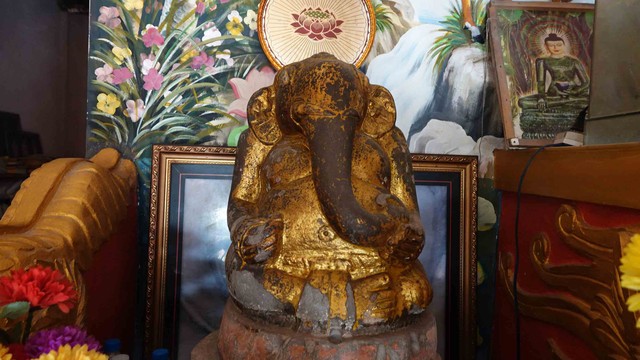 Tìm lại dấu xưa: Ngôi chùa cổ có tượng phúc thần Ganesha với 2 'trứng Phật'- Ảnh 1.