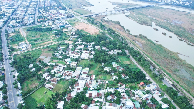 Quảng Ngãi bất ngờ xin rút dự án công viên cây xanh gần 900 tỉ đồng- Ảnh 1.