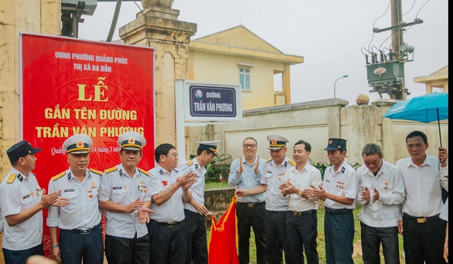 Mãi mãi khắc ghi sự hy sinh to lớn của 64 anh hùng - liệt sĩ Gạc Ma - Ảnh 2.