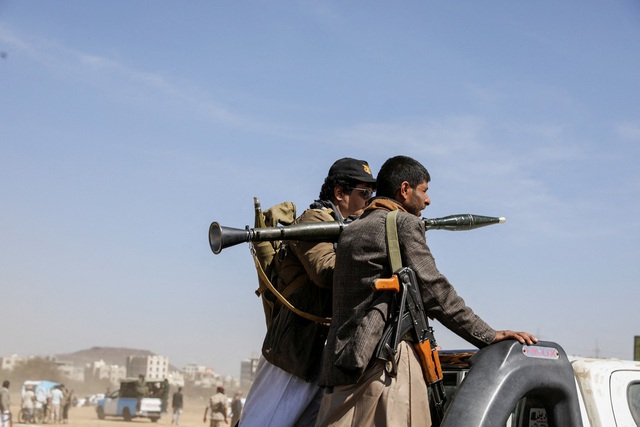 Houthi phóng tên lửa đạn đạo chống hạm sau tuyên bố mới của thủ lĩnh- Ảnh 1.