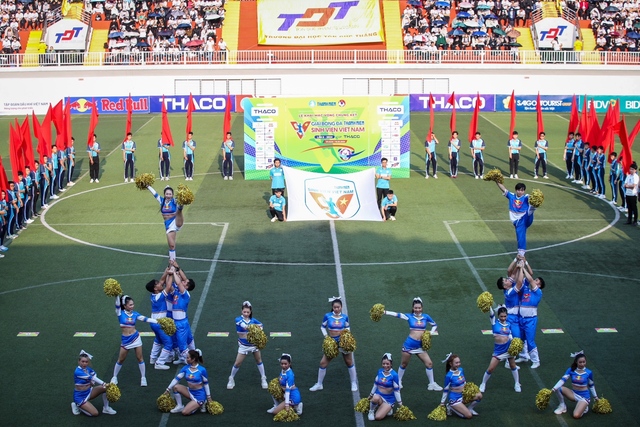 TNSV THACO Cup 2024: Red Bull tăng thưởng kỷ lục trao tài năng bóng đá sinh viên- Ảnh 3.