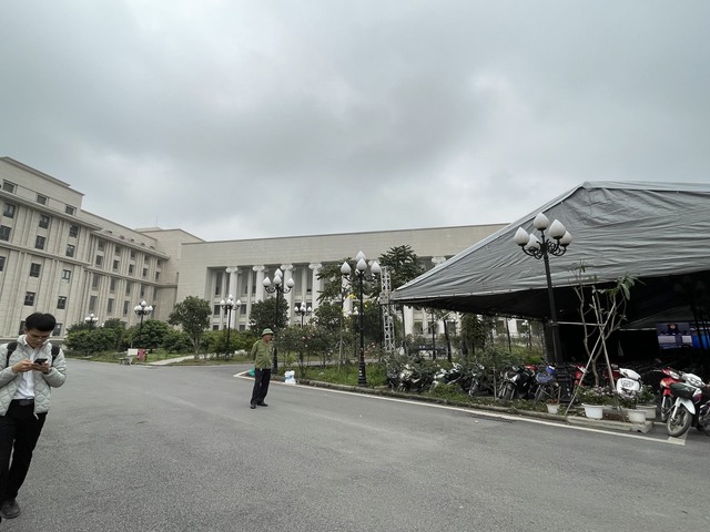 Hơn 6.600 bị hại, tòa Hà Nội dựng rạp xét xử vụ Tân Hoàng Minh- Ảnh 3.