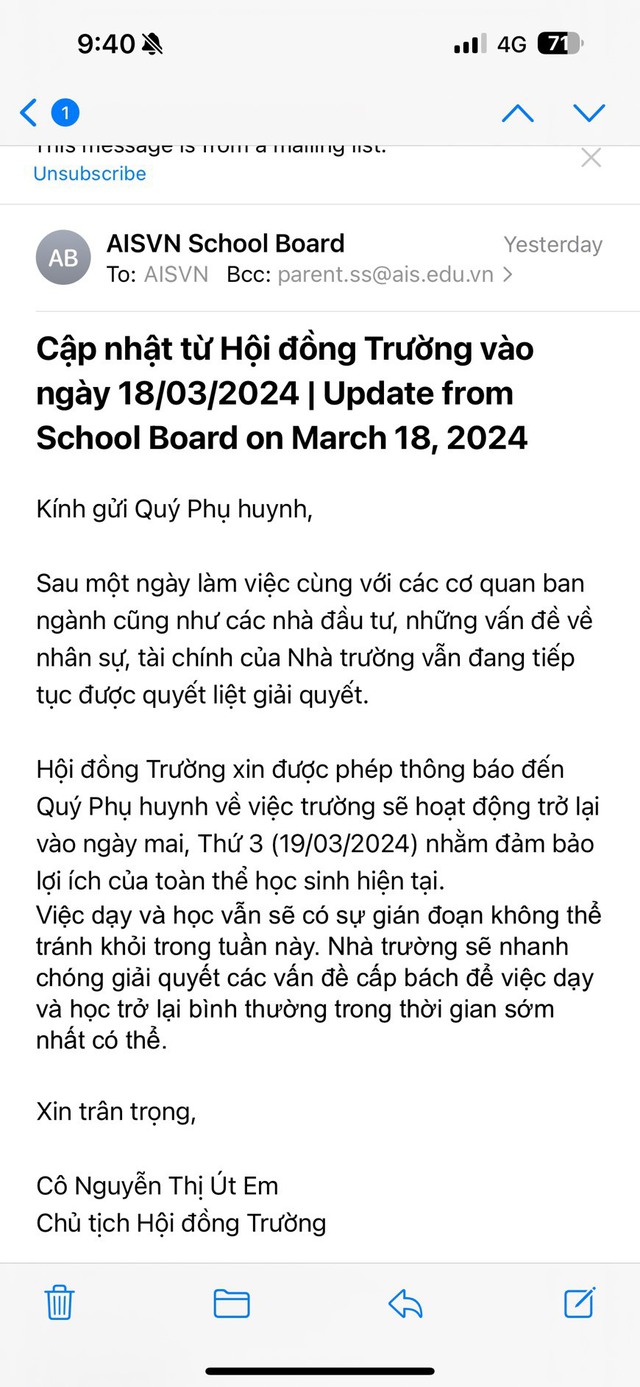 Học sinh Trường quốc tế AISVN phải ở căn tin tự học vì không có giáo viên- Ảnh 2.