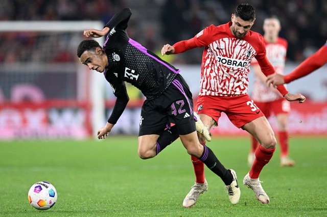 Một góc nhìn khác về sự sa sút của Bayern Munich- Ảnh 1.