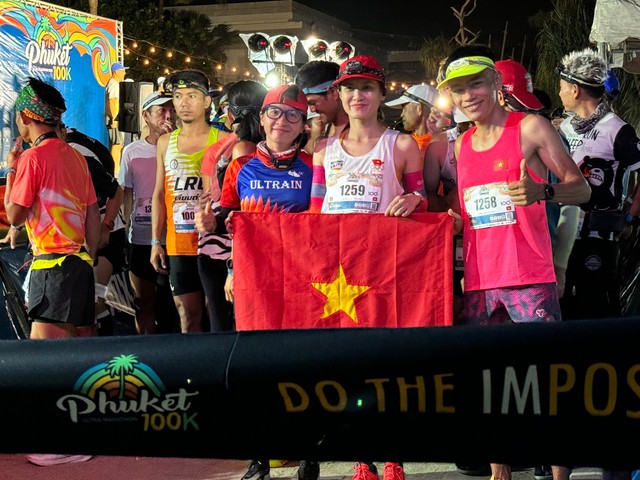 2 chân chạy Việt Nam chiến thắng tại giải marathon siêu dài 100 km Thái Lan- Ảnh 2.