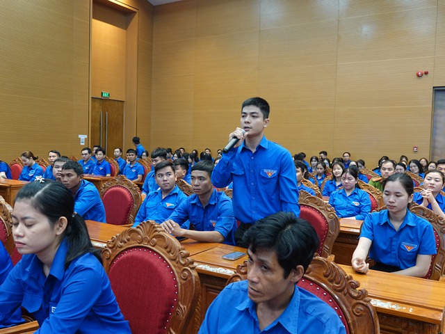Hàng tháng, Chủ tịch Bình Định sẽ lắng nghe tâm tư, nguyện vọng của thanh niên- Ảnh 2.