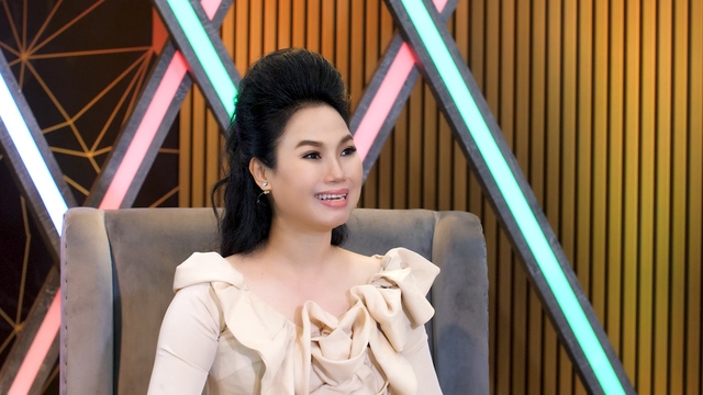 Thùy Trang 'Mưa bụi' chủ động tỏ tình với chồng dù đang nổi tiếng- Ảnh 1.