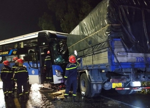 Phú Yên: Liên tiếp xảy ra tai nạn giao thông khiến 2 người tử vong- Ảnh 1.