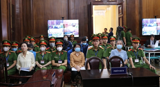Trương Mỹ Lan 'đòi' gỡ phong tỏa tòa nhà trụ sở SCB thuê ở 19 Nguyễn Huệ- Ảnh 4.