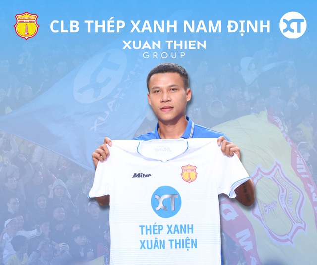 Chiêu mộ trung vệ đang đấu vòng loại World Cup, CLB Nam Định như hổ mọc thêm cánh- Ảnh 1.