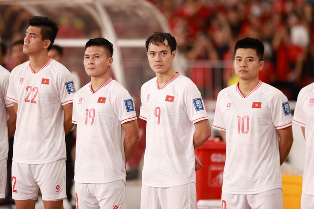 Nhập cuộc thăng hoa, đội tuyển Việt Nam vẫn thua vì 'đặc sản' của Indonesia- Ảnh 2.
