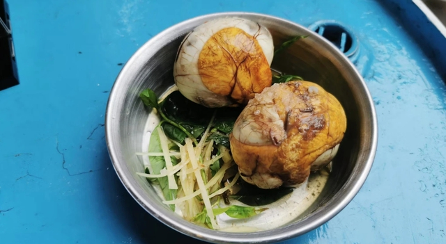 Những món ăn 'không bình thường' ở Việt Nam du khách nên thử- Ảnh 1.